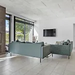 30450-odder-strandparksvej-25 Semesterbostad *