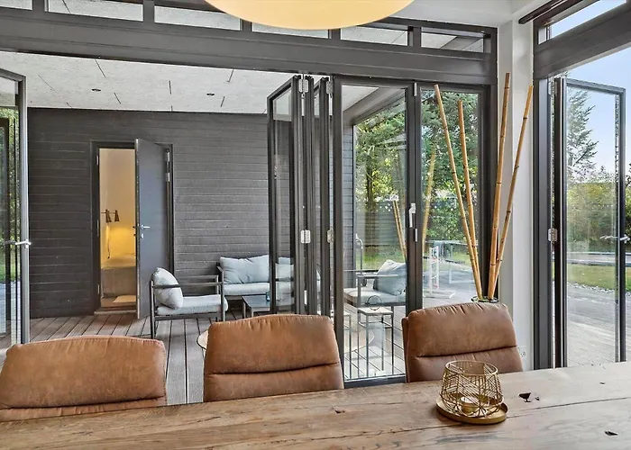 30450-odder-strandparksvej-25 * Odder