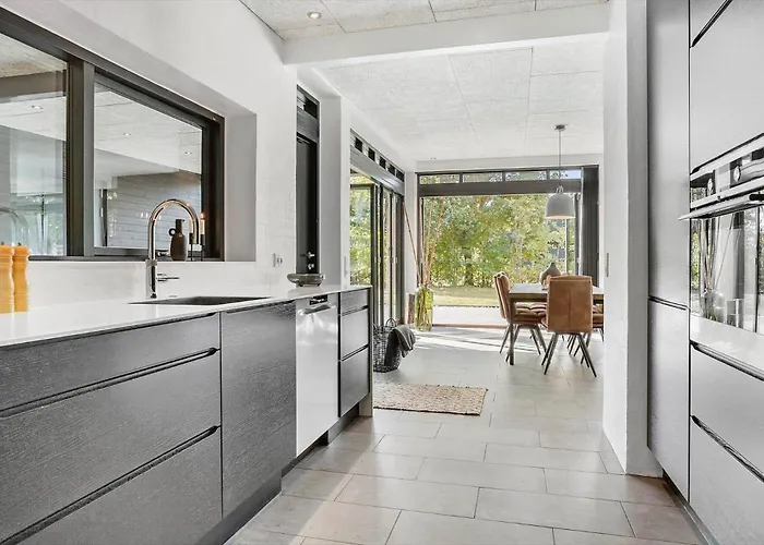 30450-odder-strandparksvej-25 * Odder